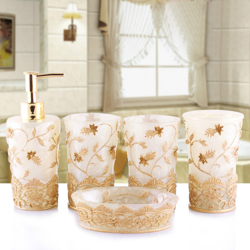 European Style Emboss Resin Ba - Wedding Bathroom Supply Kit recension och pris